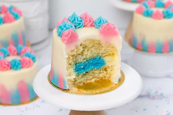 Mini Gender Reveal Cakes