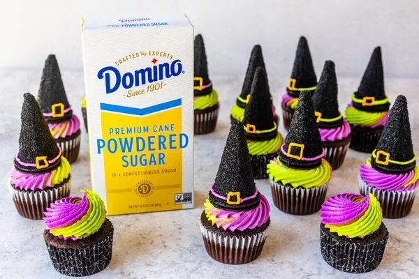 Witch hat cupcakes